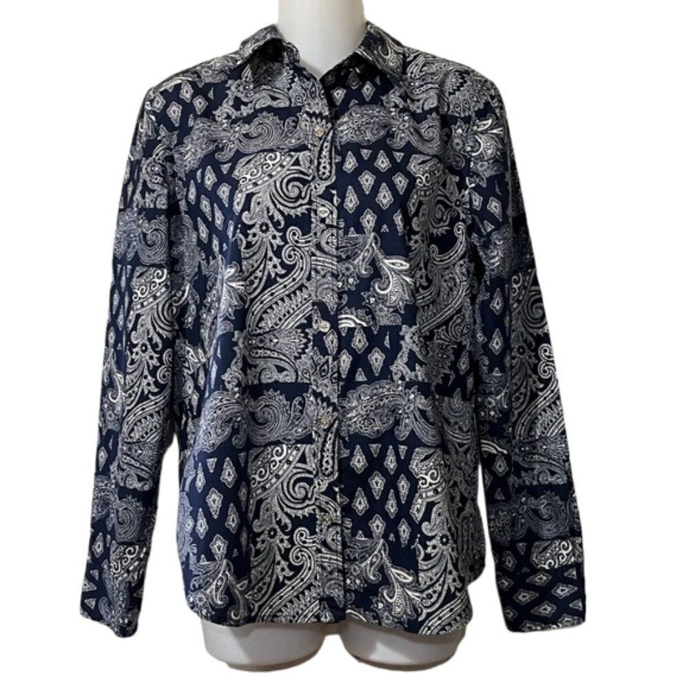 Chaps Women's Blue Bandana Print Button Down Shirt Size Medium NWOT